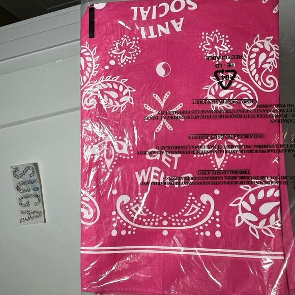 •NEW• Anti Social Social Club I Don’t Want To See You Pink Bandana • GET WEIRD - Picture 2 of 4